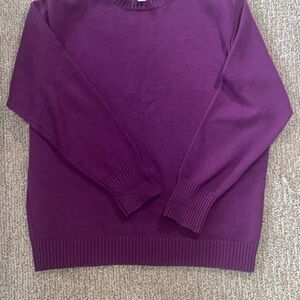 Rue21 Women's Scoop Neck Sweater in Berry Plum